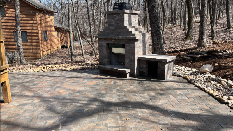 Outdoor Fireplaces For The Spring Season